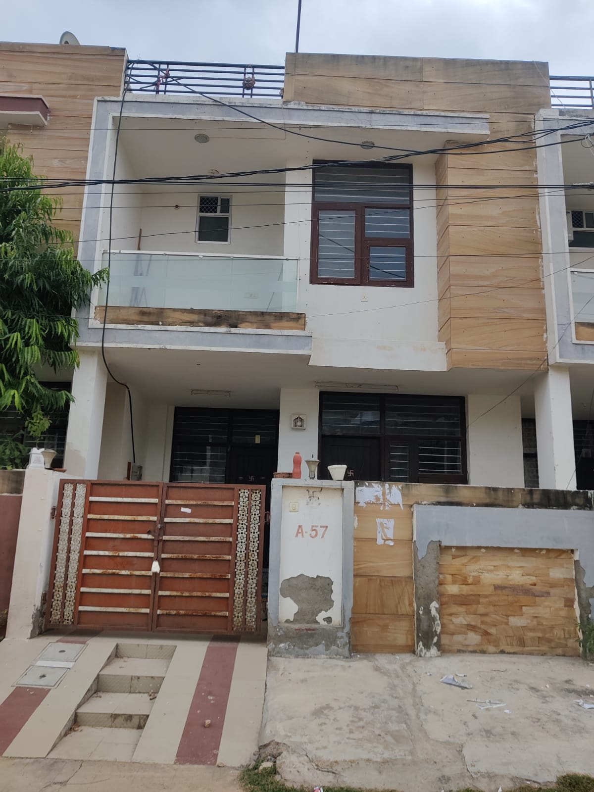 100 sq. Yds Residential Apartment In , Jaipur